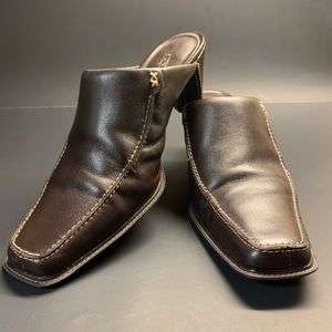 Etienne Aigner Ladies Leather Mules